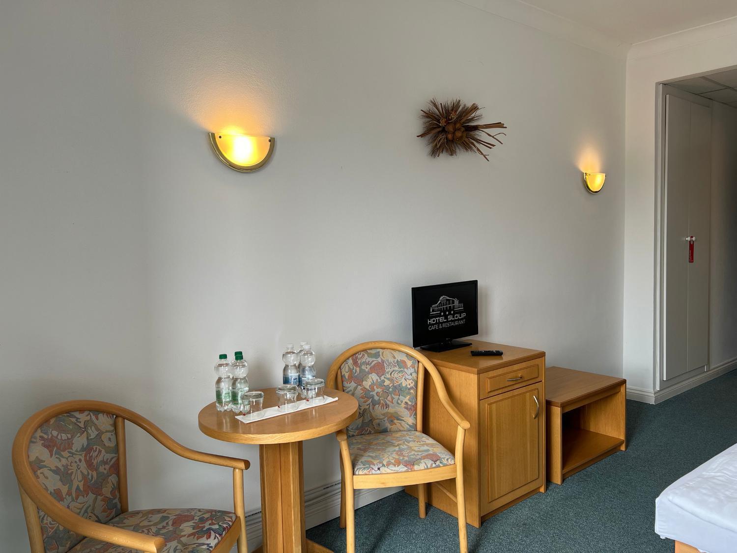 Hotel Sloup Sobeslav Екстер'єр фото