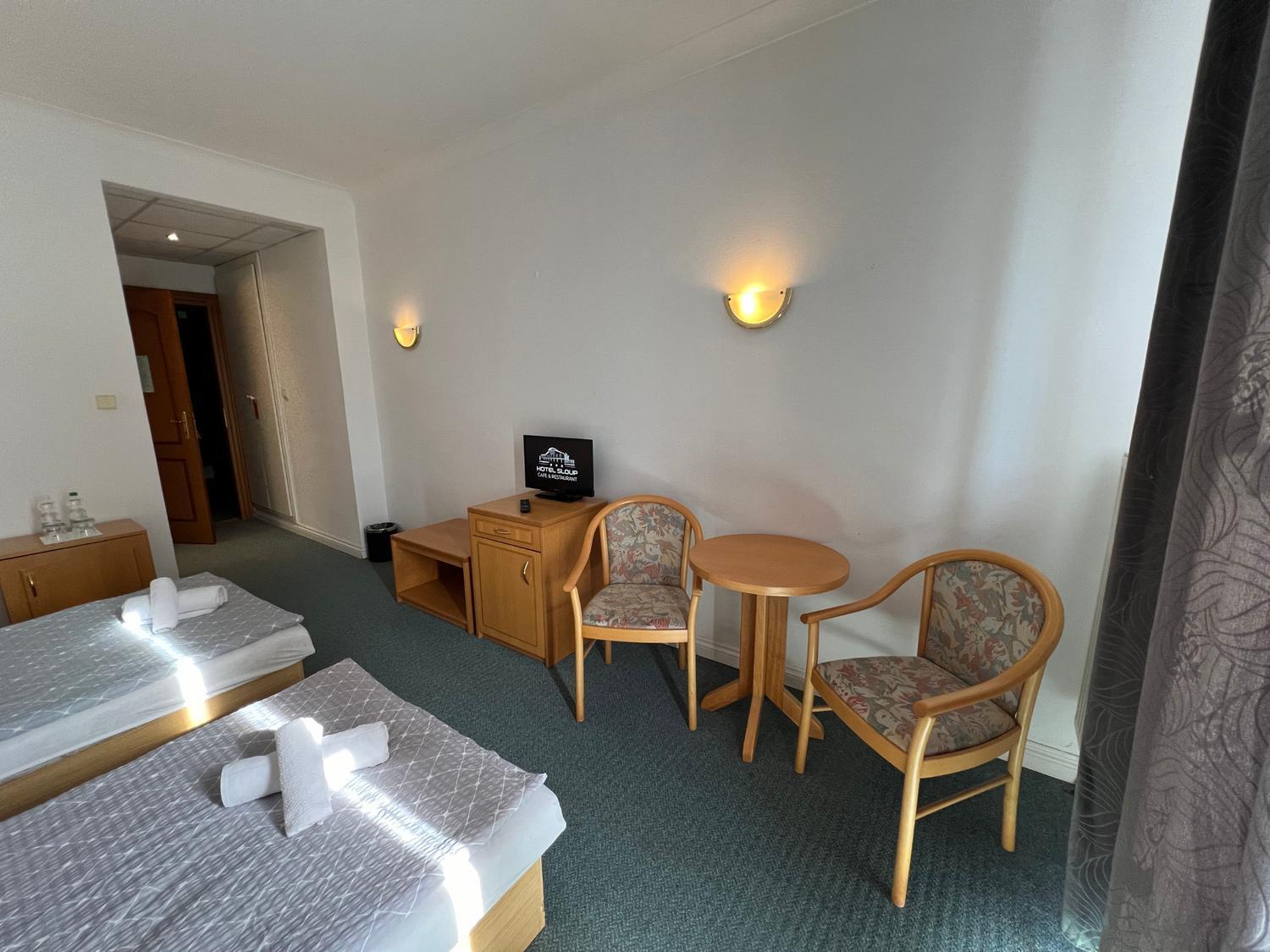 Hotel Sloup Sobeslav Екстер'єр фото