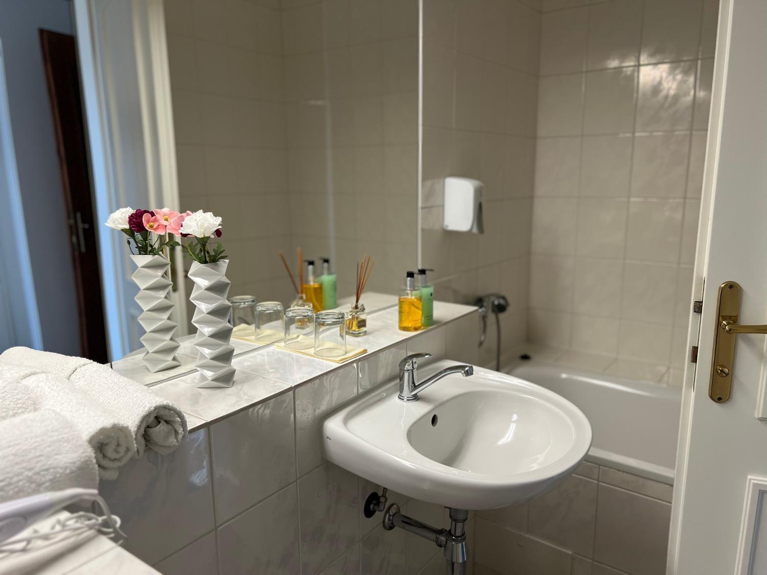 Hotel Sloup Sobeslav Екстер'єр фото